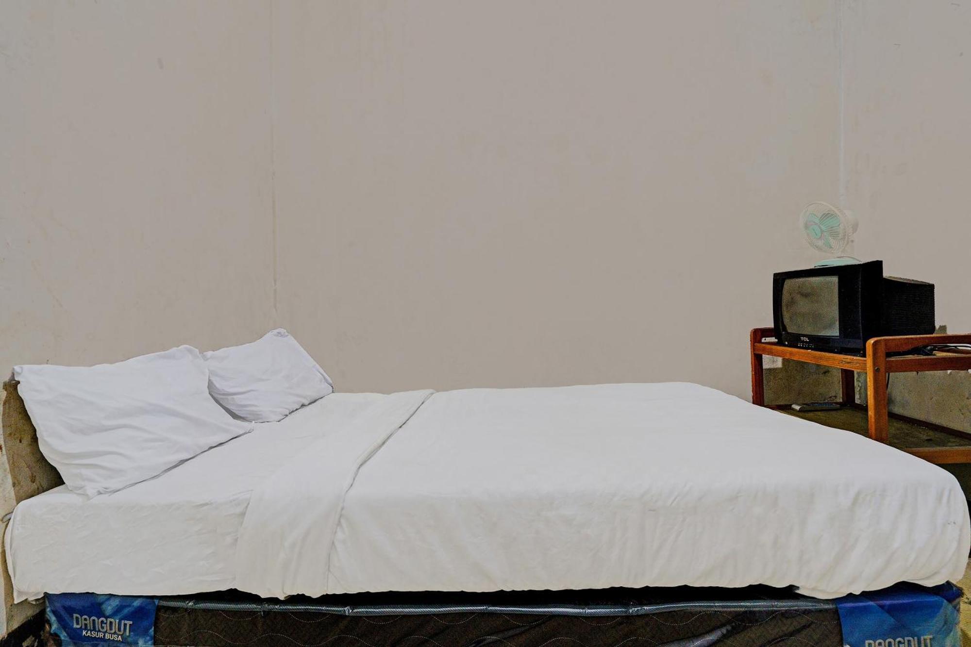 万隆 Oyo Life 92709 Kost Teras Cikapundung Syariah酒店 外观 照片