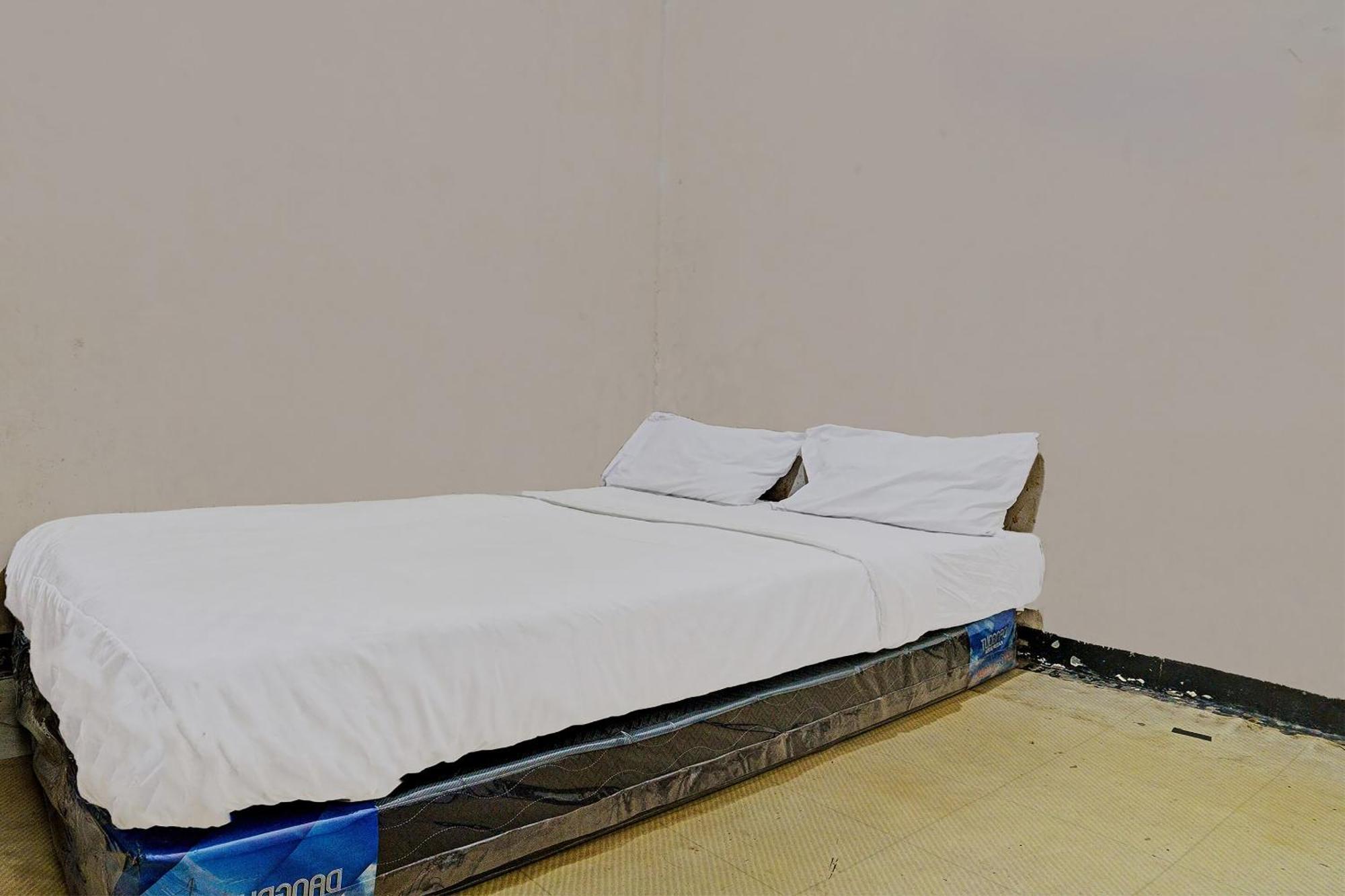 万隆 Oyo Life 92709 Kost Teras Cikapundung Syariah酒店 外观 照片
