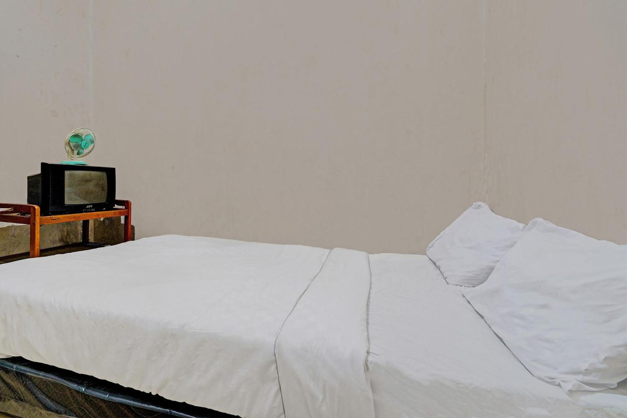 万隆 Oyo Life 92709 Kost Teras Cikapundung Syariah酒店 外观 照片
